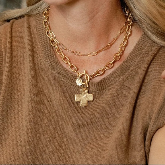 Susan Shaw Gold Cross Front Toggle Necklace NWT - Picture 2 of 2